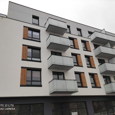 Apartament Pileckiego Nowy Dwor Mazowiecki Modlin Airport 外观 照片