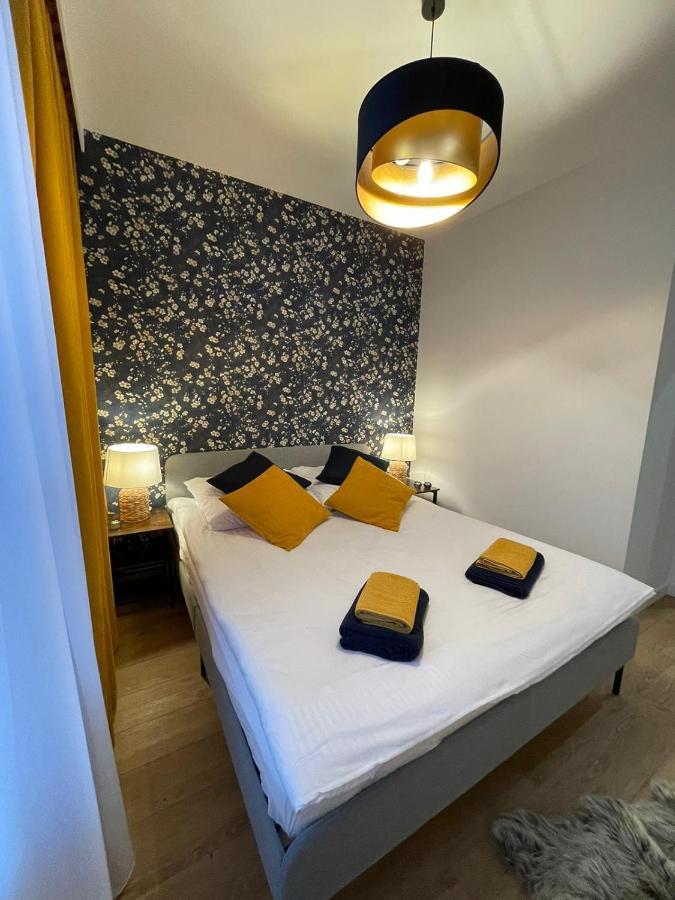 Apartament Pileckiego Nowy Dwor Mazowiecki Modlin Airport 外观 照片
