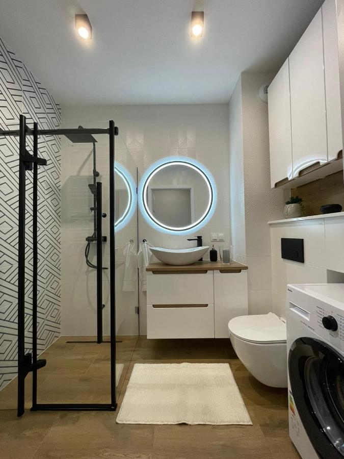 Apartament Pileckiego Nowy Dwor Mazowiecki Modlin Airport 外观 照片