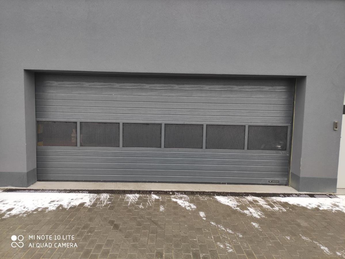 Apartament Pileckiego Nowy Dwor Mazowiecki Modlin Airport 外观 照片